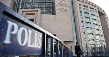 A woman walks in front of the city&#039;s main courthouse on the European side, Istanbul, Türkiye, Dec. 11, 2019. (AFP Photo)