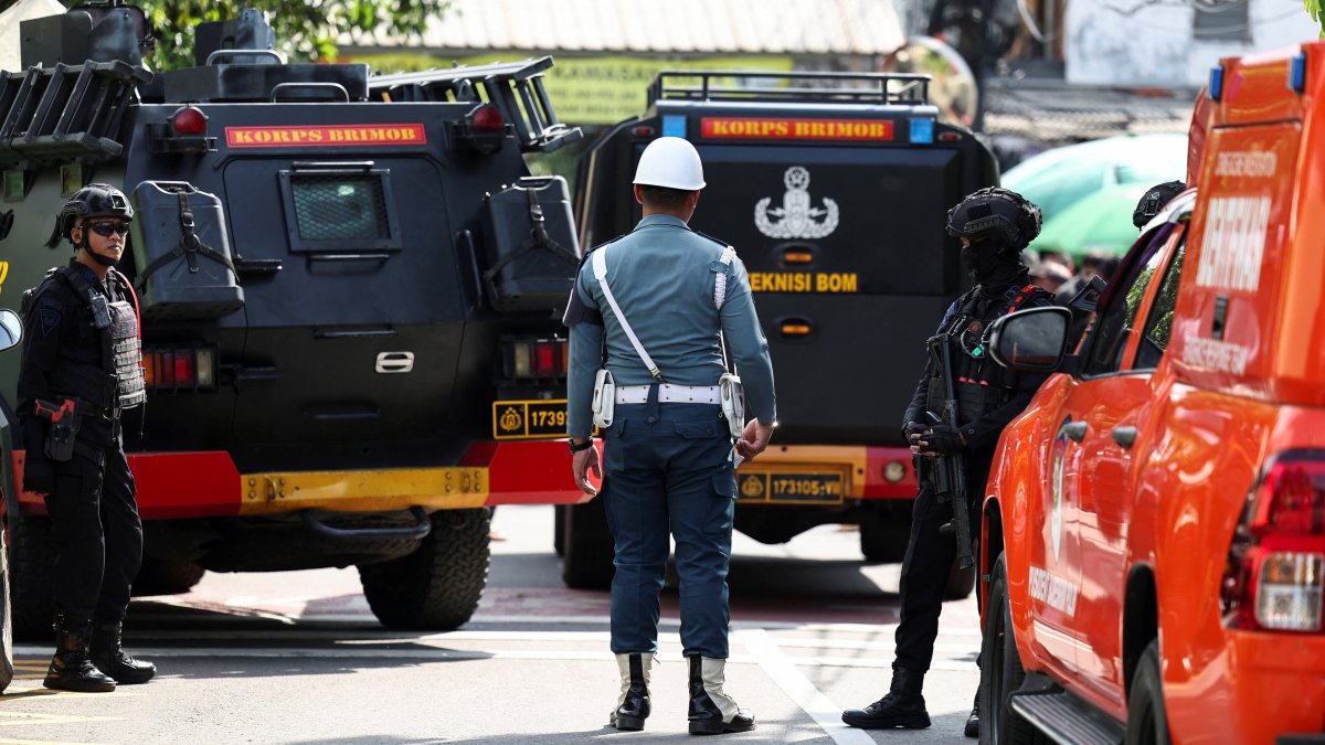 Jakarta school mosque blast injures 54 during Friday prayers