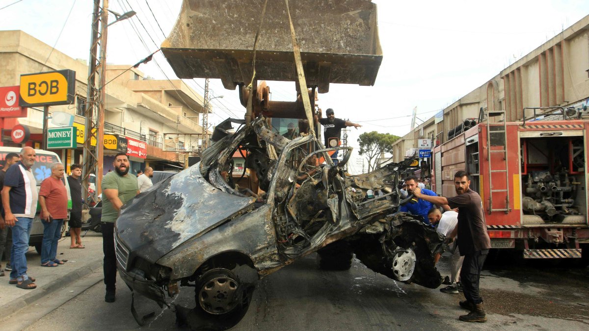 Israeli strikes kill 2, injure 7 in southern Lebanon amid cease-fire breach