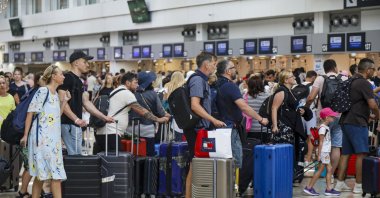 Passengers wait at Antalya Airport, Antalya, southern Türkiye, in this undated photo. (DHA File Photo)