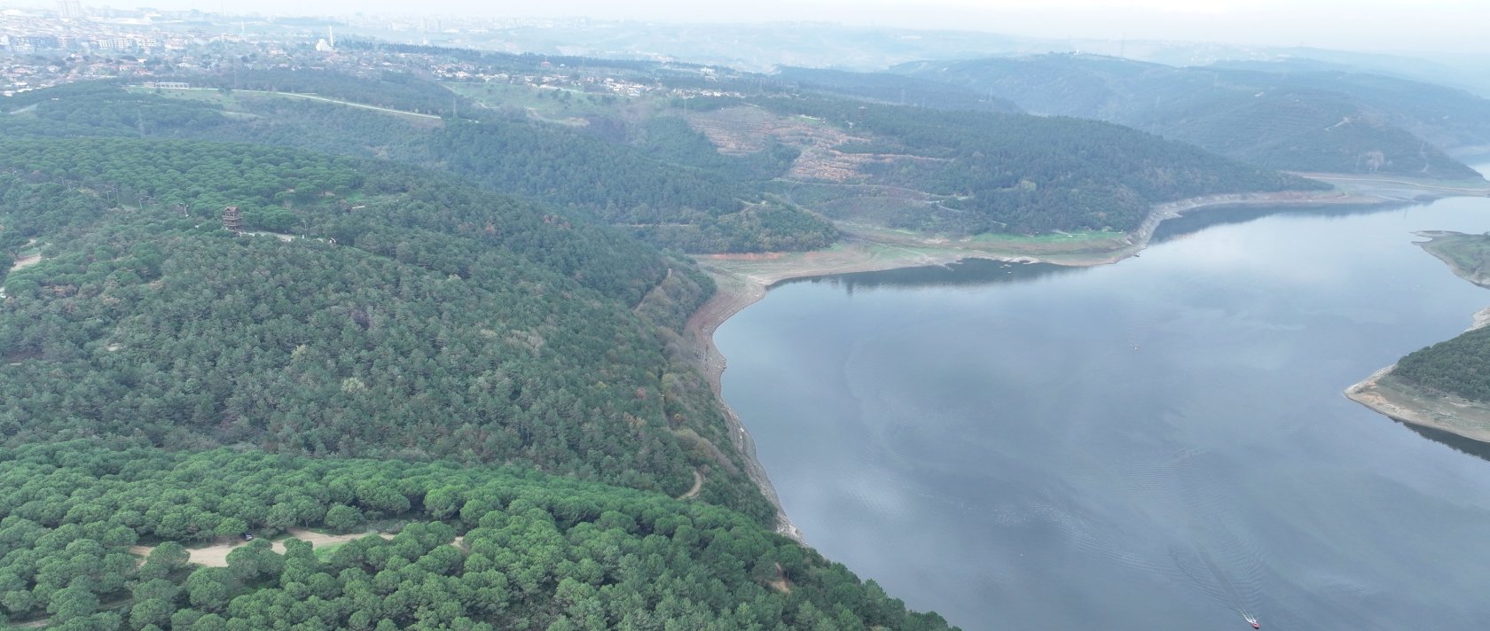 An aerial view of Istanbul’s reservoirs highlights critically low water levels at 21.87% overall and 11.92% at Alibey reservoir, Istanbul, Türkiye, Nov. 9, 2025. (AA Photo)