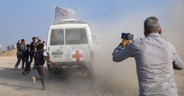 Red Cross vehicles transport a body after it was released by the al-Qassam Brigades, the military wing of Hamas, in Deir al-Balah, central Gaza Strip, Palestine, Nov. 9, 2025. (EPA Photo)