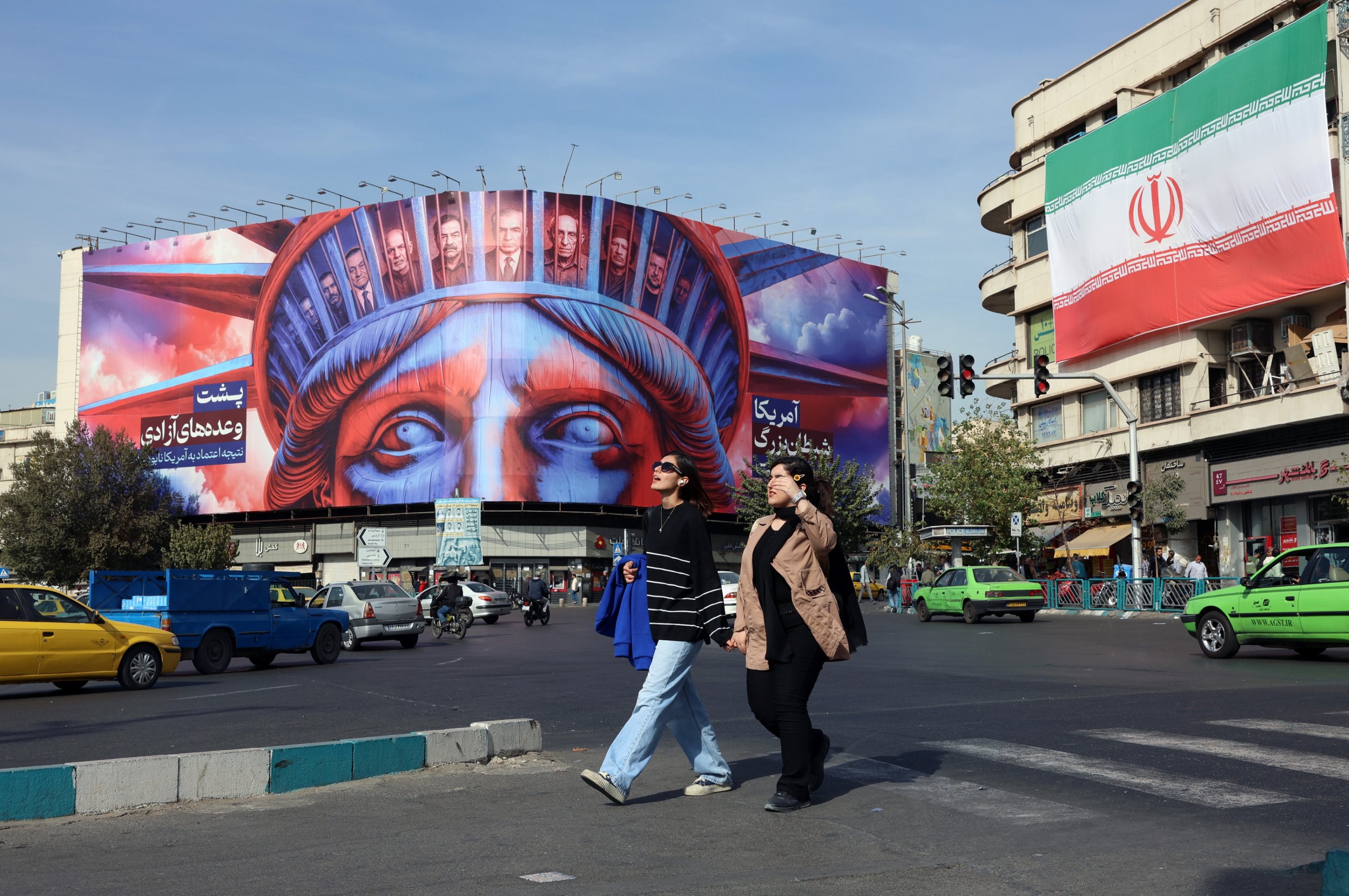 Iran wants peaceful nuclear deal but won't compromise on security