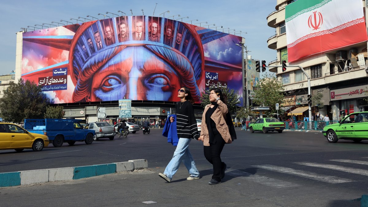 Iran wants peaceful nuclear deal but won't compromise on security