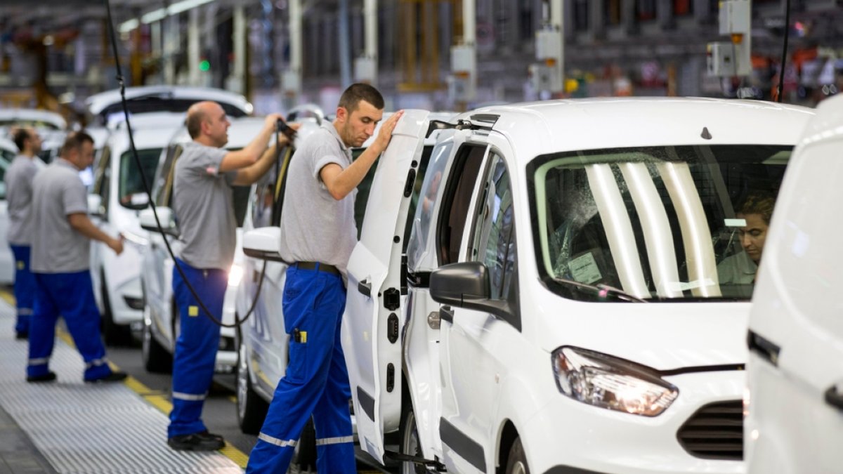 Turkish automotive sector hits record $34B in exports in 10 months