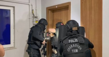 Security forces arrest 12 Daesh suspects, Istanbul, Türkiye, Nov. 11, 2025. (DHA Photo)