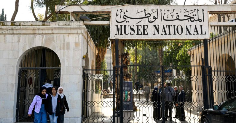 Youngsters walk outside Syria&#039;s National Museum as it reopens to visitors, Damascus, Syria, Jan. 8, 2025. (AFP Photo)
