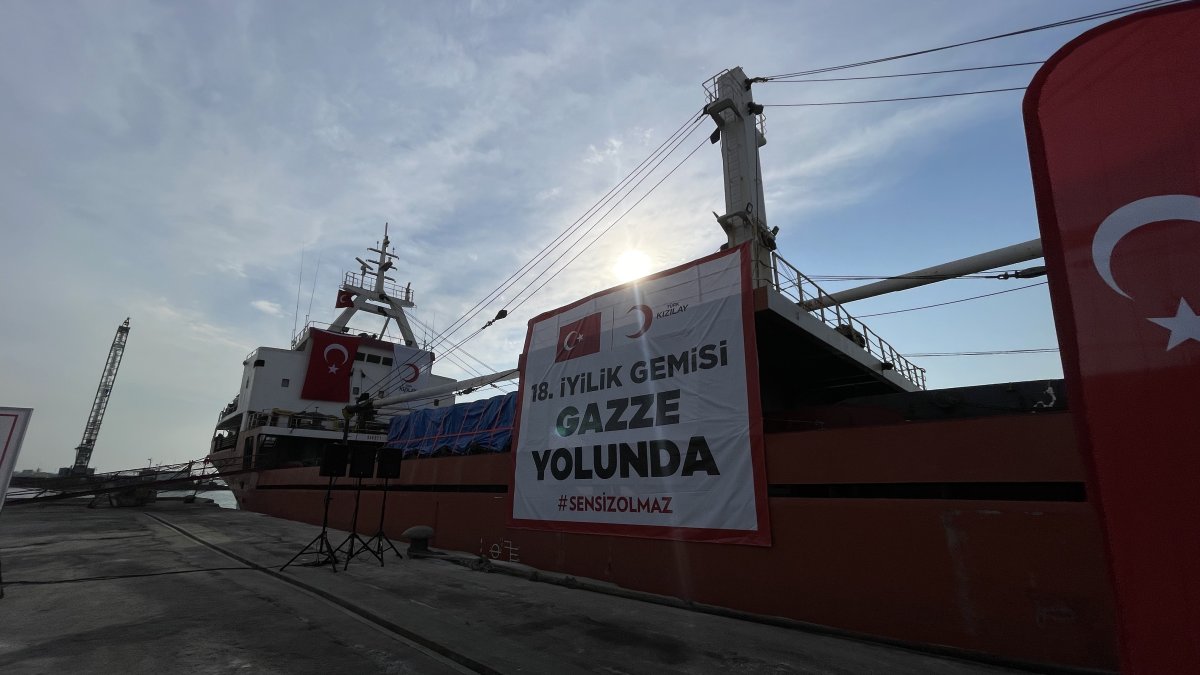 Türkiye’s 18th Goodness Ship departs with 800 tons of aid for Gaza