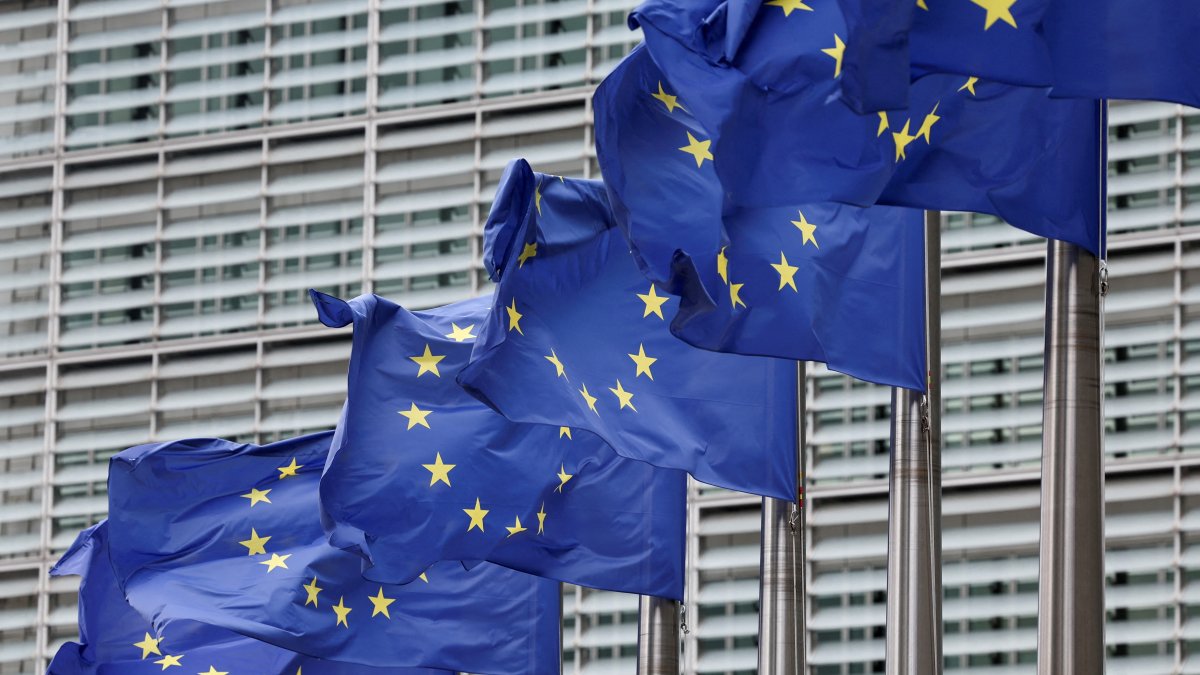European Union flags flutter outside the EU Commission headquarters in Brussels, Belgium, July 16, 2025. (Reuters Photo)