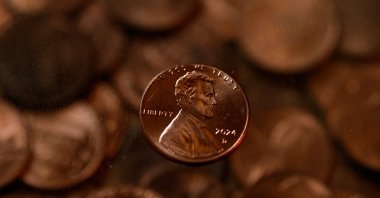 In this photo illustration, pennies are displayed in San Anselmo, California, U.S., Oct. 31, 2025. (AFP Photo)