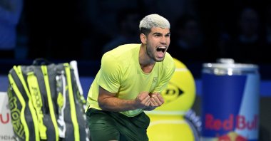 Spain&#039;s Carlos Alcaraz celebrates winning against Italy&#039;s Lorenzo Musetti after their Men&#039;s Singles Round Robin tennis match at the ATP Finals, Turin, Italy, Nov. 13, 2025. (EPA Photo)