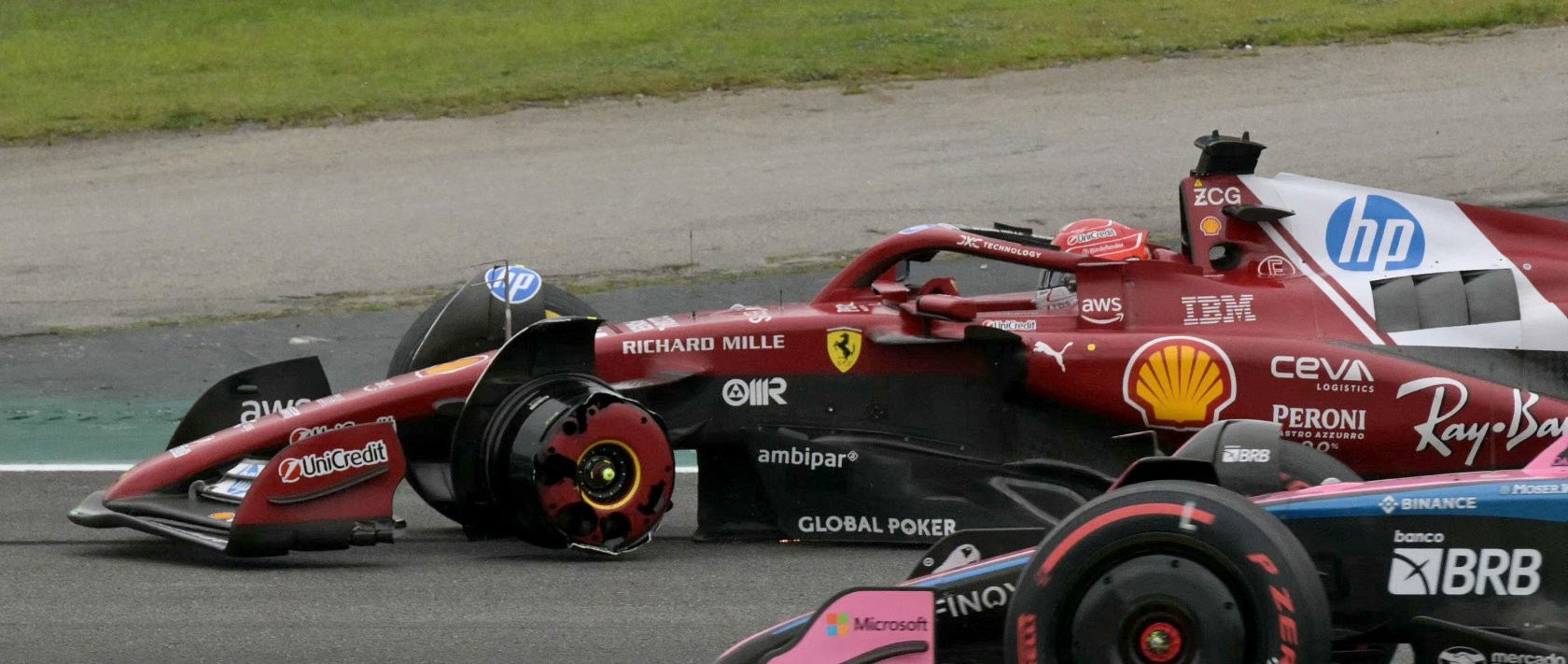 Ferrari&#039;s Monegasque driver Charles Leclerc drives without a tyre during the Sao Paulo Formula One Grand Prix at the Jose Carlos Pace racetrack, aka Interlagos, Sao Paulo, Brazil, Nov. 9, 2025. (AFP Photo)