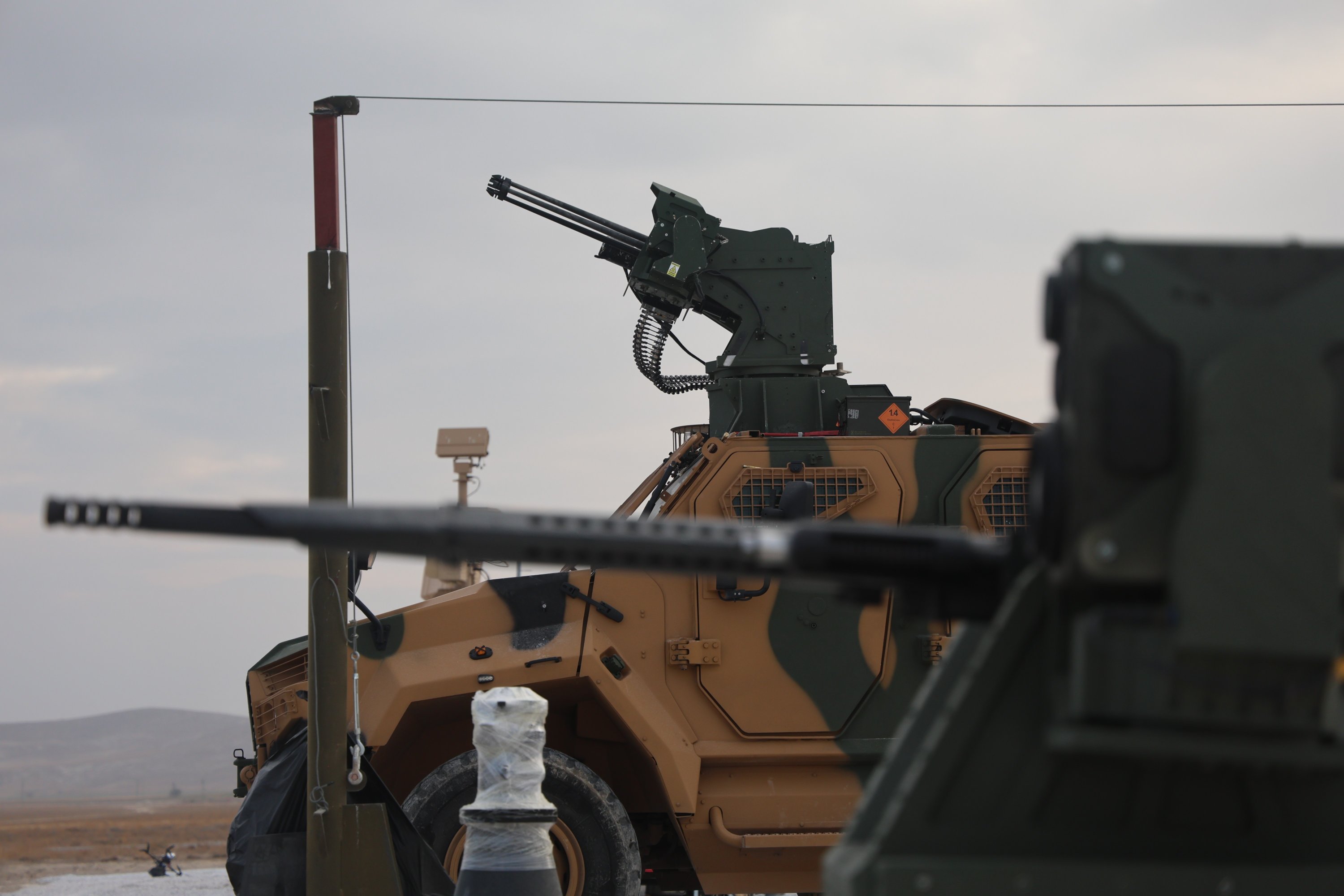 El sistema de defensa Tolga, desarrollado por la empresa de defensa turca MKE, durante una prueba en Konya, centro de Türkiye, el 16 de noviembre de 2025. (Foto IHA)