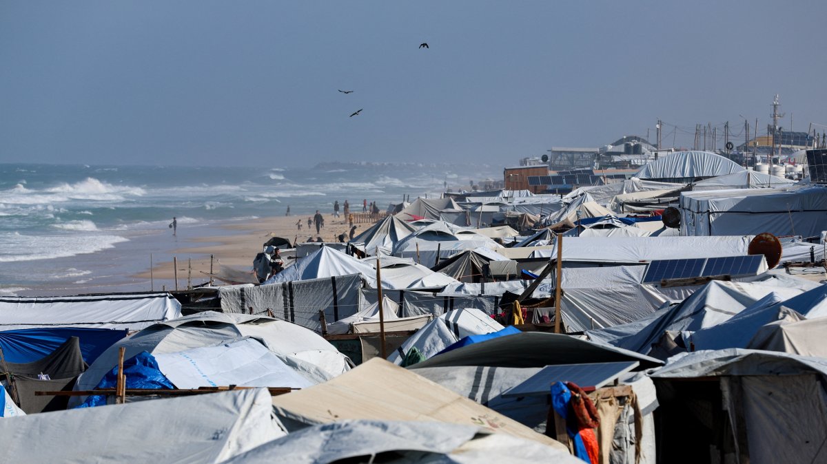 A view of tents used by displaced Palestinians, Khan Younis, southern Gaza Strip, Palestine, Nov. 15, 2025. (Reuters photo)
