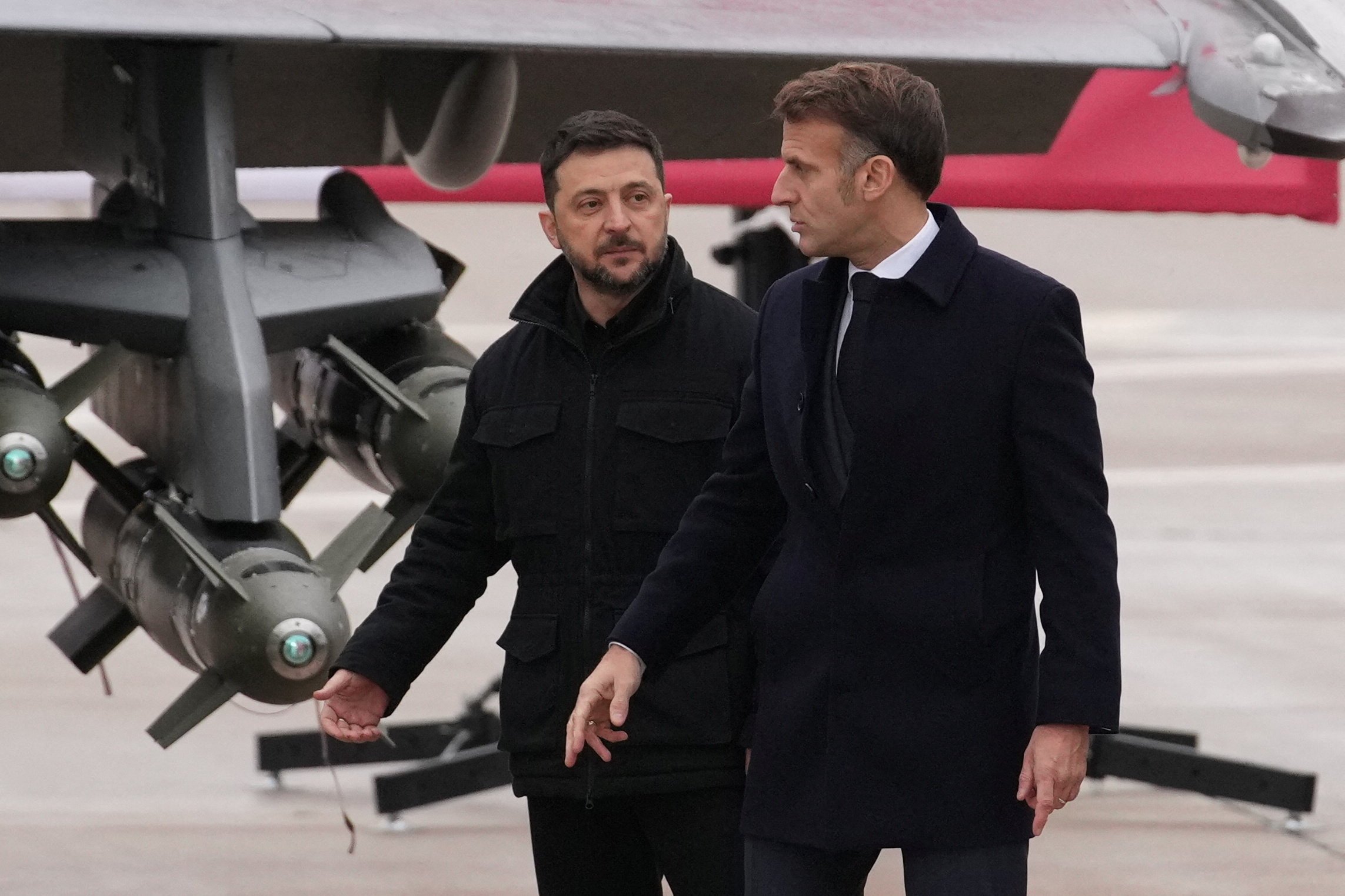 Ukraine signs letter of intent to buy up to 100 Rafale jets from France