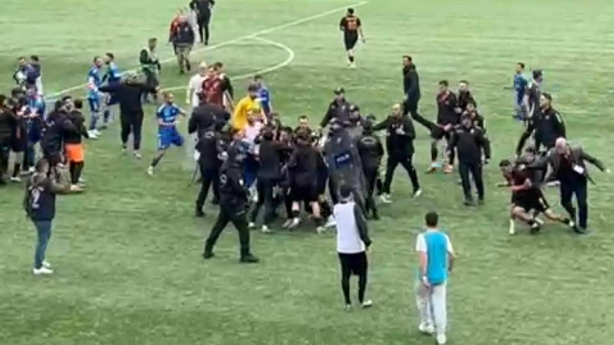 Chaos halts Turkish amateur league match as brawl sparks 24 red cards
