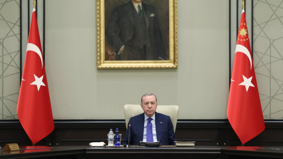 President Recep Tayyip Erdoğan chairs the Cabinet meeting in Ankara, Nov. 17, 2025. (DHA Photo)
