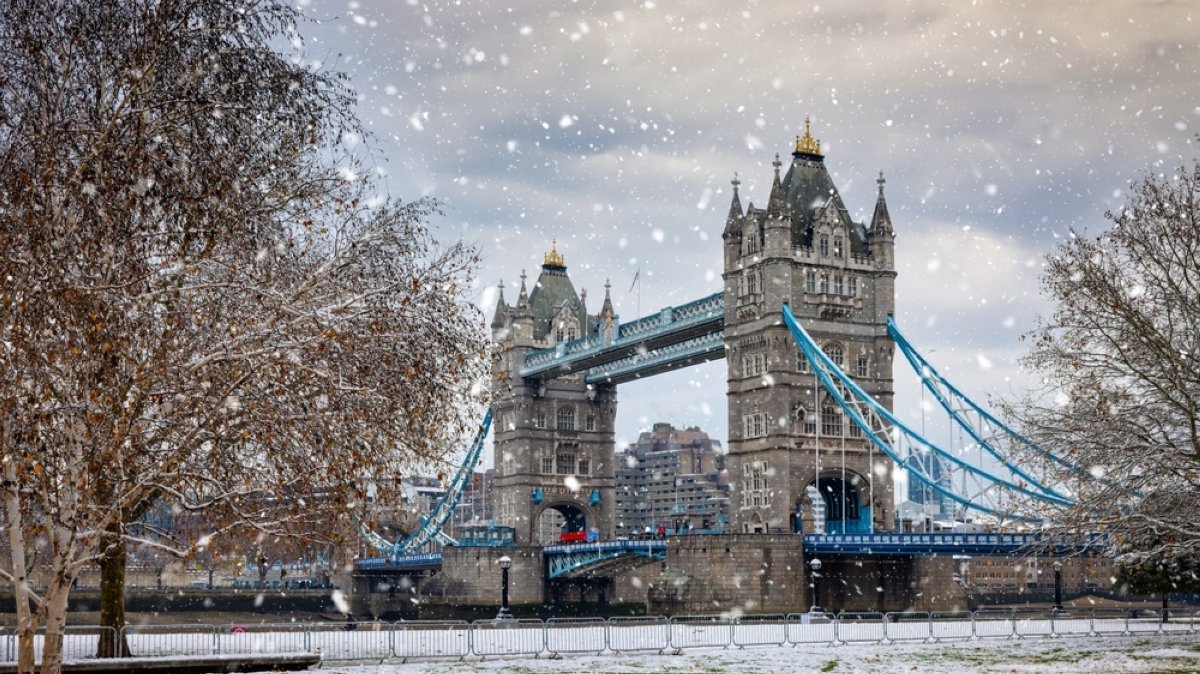 Christmas vibes in London: City wrapped in magic