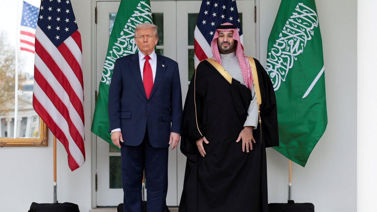 U.S. President Donald Trump and Saudi Crown Prince and Prime Minister Mohammed bin Salman pose for a picture at the White House in Washington, D.C., U.S., Nov. 18, 2025. (Reuters Photo)