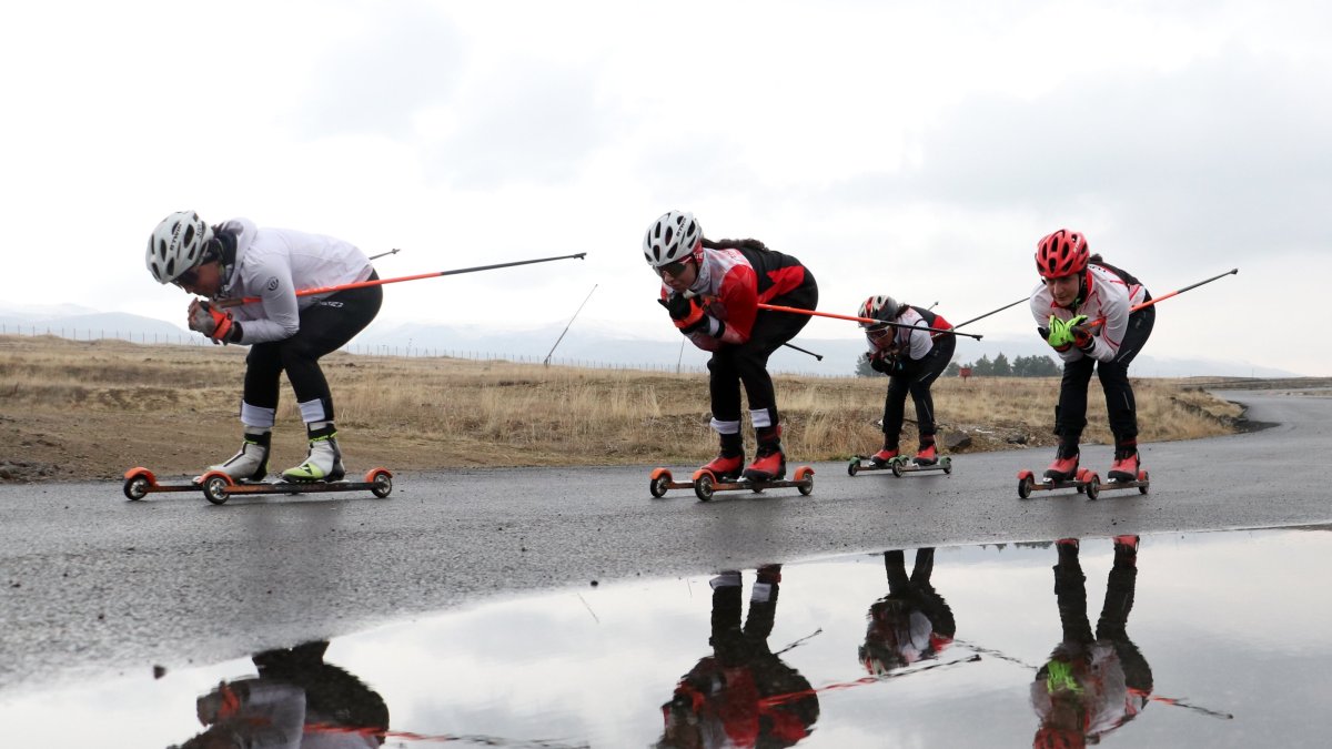 Members of Türkiye’s national cross-country skiing team train on roller skis for the upcoming international competitions and qualification for the 25th Winter Olympic Games at Kandilli Ski Center, Erzurum, Türkiye, Nov. 16, 2025. (AA Photo)