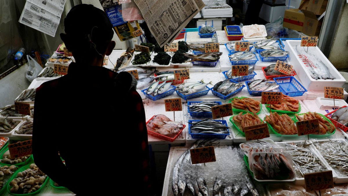 China bans Japanese seafood imports in escalating diplomatic dispute