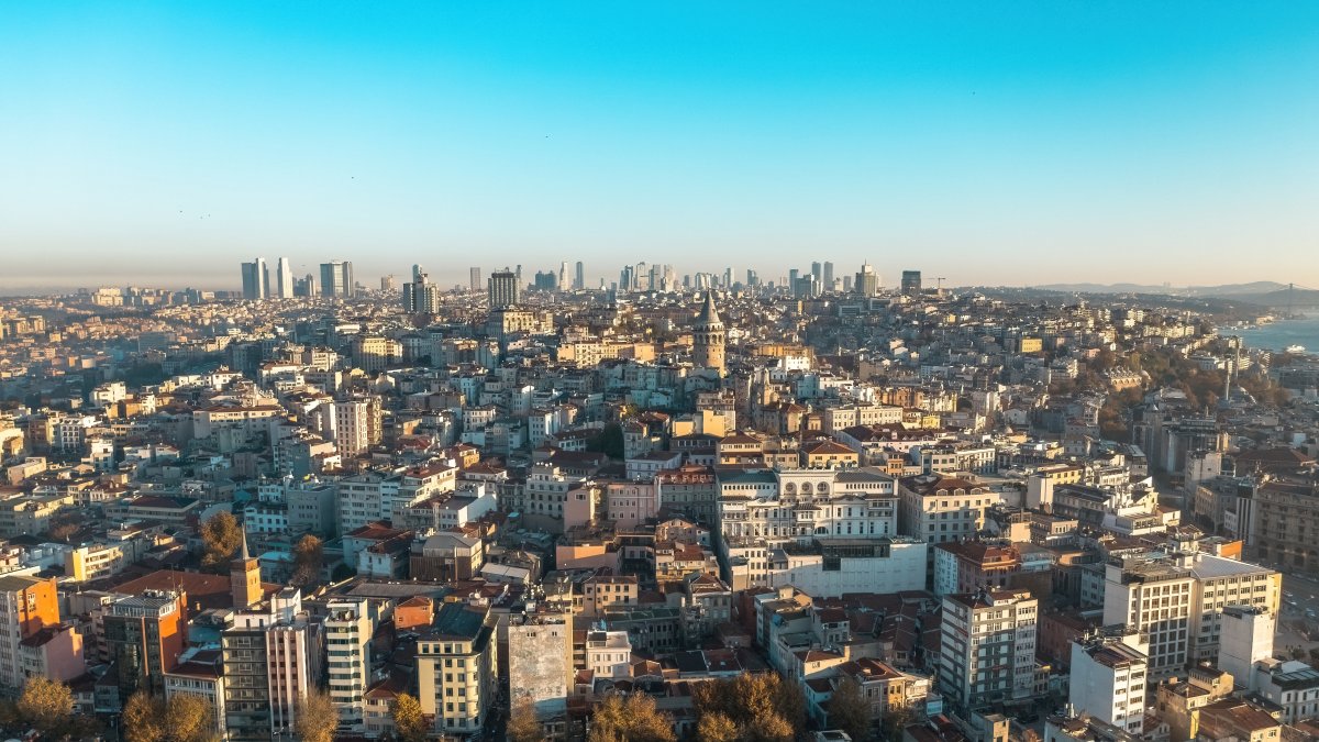 An aerial view of residential buildings in Beyoğlu district, Istanbul, Türkiye, April 29, 2025. (Shutterstock Photo)