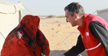 After the Rapid Support Forces (RSF) captured el-Fasher, the Turkish Red Crescent provided food assistance, where tens of thousands of displaced people have taken refuge, al-Debbah, Sudan, Nov. 15, 2025. (AA Photo)