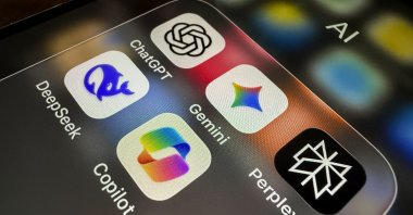 A mobile phone display showing the icons of artificial intelligence (AI) apps Deepseek, ChatGPT, Copilot, Perplexity and Gemini, Berlin, Germany, Oct. 31, 2025. (EPA Photo)