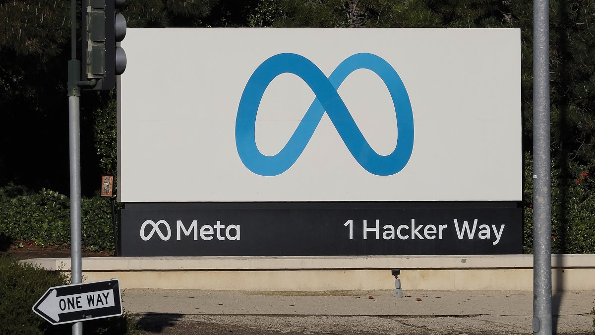 Meta signage at the company's headquarters campus in Menlo Park, California, U.S., Nov. 18, 2025. (EPA Photo)