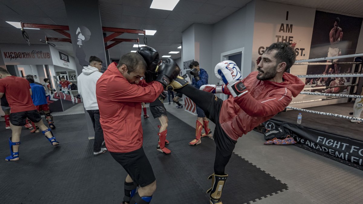 Turkish kickboxer Karaca eyes world crown after grueling Erzurum