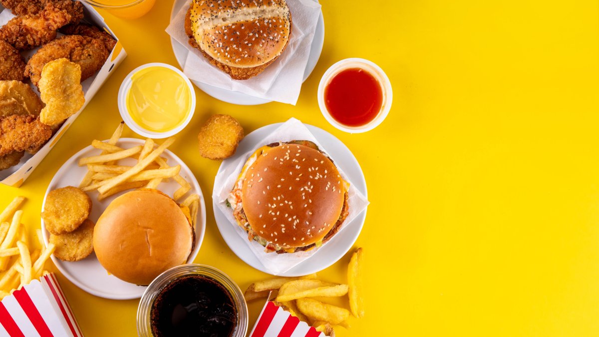 Global rise of ultra-processed foods threatens public health: Study