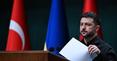 Ukraine&#039;s President Volodymyr Zelenskyy attends a joint press conference with Türkiye&#039;s President following their meeting at the Presidential Complex in Ankara on Nov. 19, 2025. (AFP Photo)