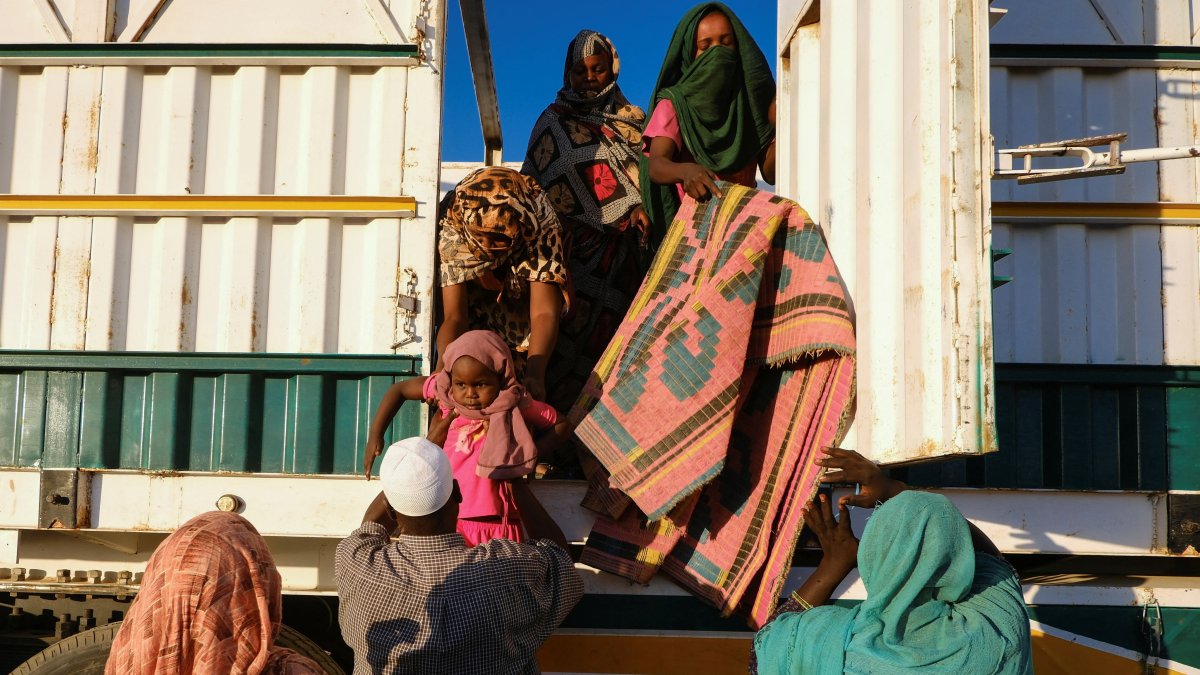 Sudan’s civil war explodes into int'l scramble for riches, power