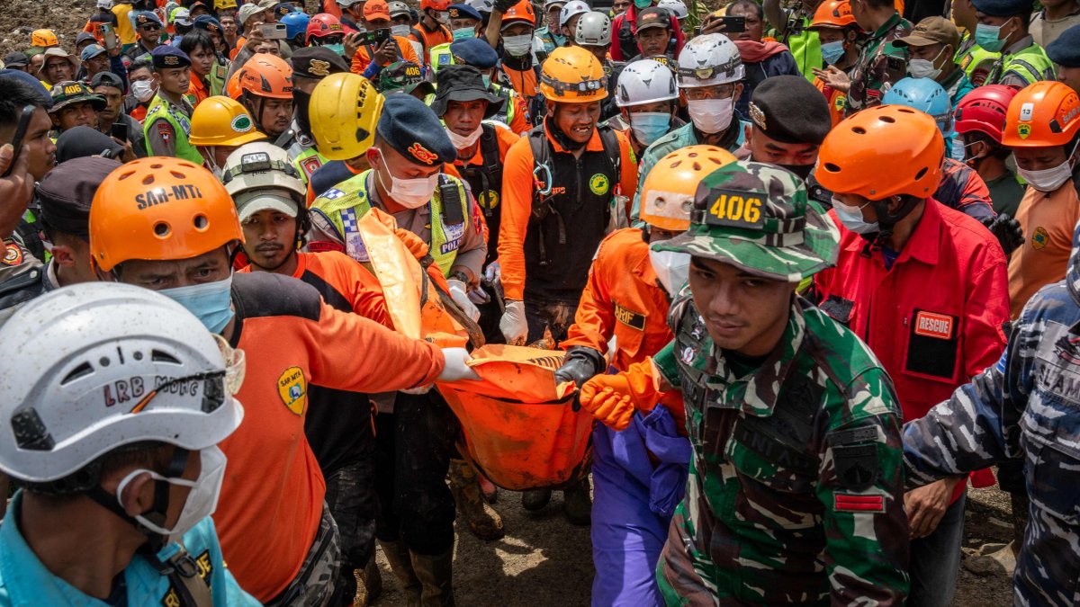 Indonesia landslides death toll rises to 30, dozens missing