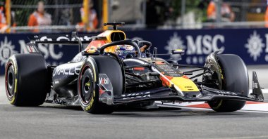 Red Bull driver Max Verstappen of the Netherlands in action during the practice sessions for the Formula One Las Vegas Grand Prix on the Las Vegas Strip Circuit, Las Vegas, U.S., Nov. 20, 2025. (EPA Photo)