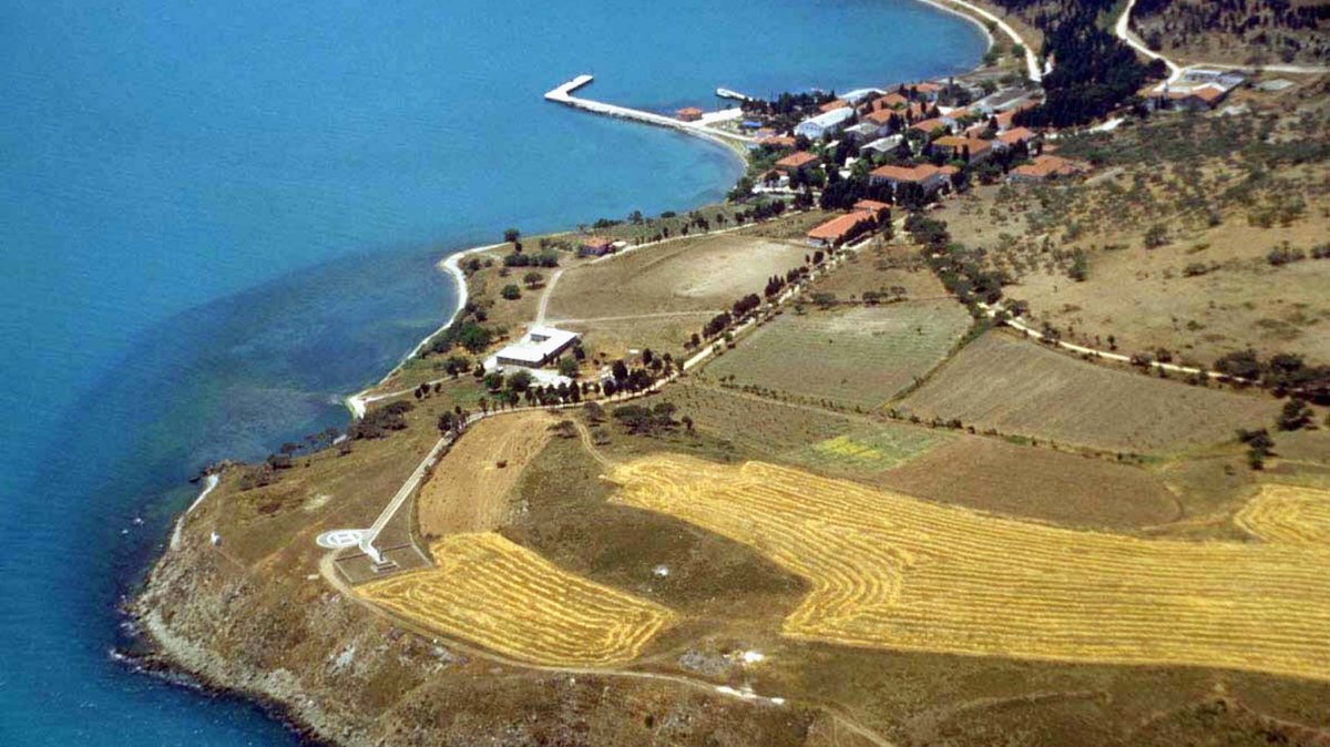 An aerial view of the Imralı island where Abdullah Öcalan is incarcerated, near Istanbul, Türkiye, Feb. 20, 1999. (Reuters Photo)