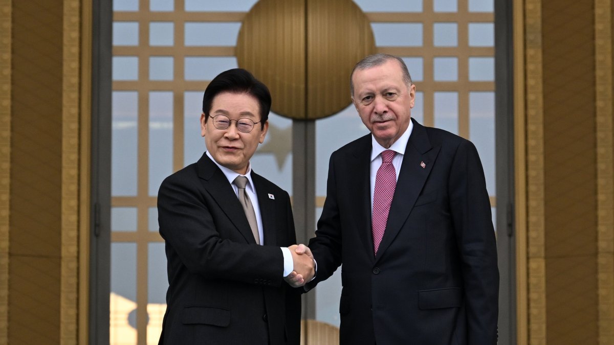 Erdoğan hosts South Korean president in Ankara