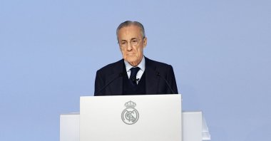 Real Madrid&#039;s president Florentino Perez gives a speech during the general ordinary assembly, Madrid, Spain, Nov. 23, 2025. (EPA Photo)