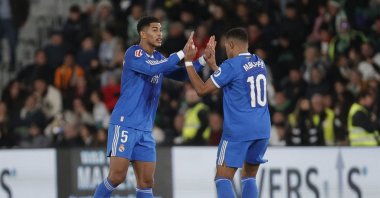 Real Madrid&#039;s Jude Bellingham (L) celebrates his goal with Kylian Mbappe during the Spanish LaLiga soccer match against Elche at the Martinez Valero stadium, Elche, Spain, 23 November 2025.  EPA/Manuel Bruque