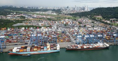The Port of Balboa at the Pacific entrance of the Panama Canal, Panama City, Panama, Oct. 6, 2025. (AFP Photo)