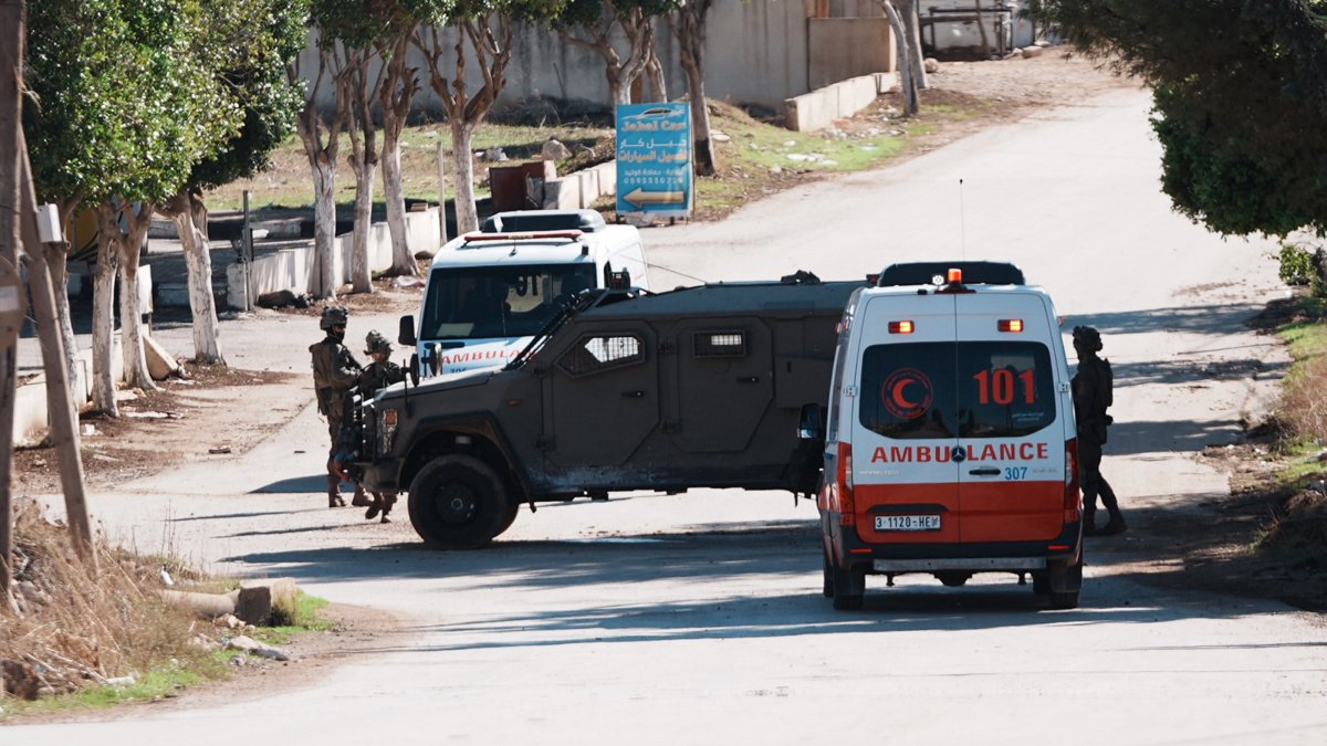 Israel launches large-scale N. West Bank ops in 'dangerous escalation'