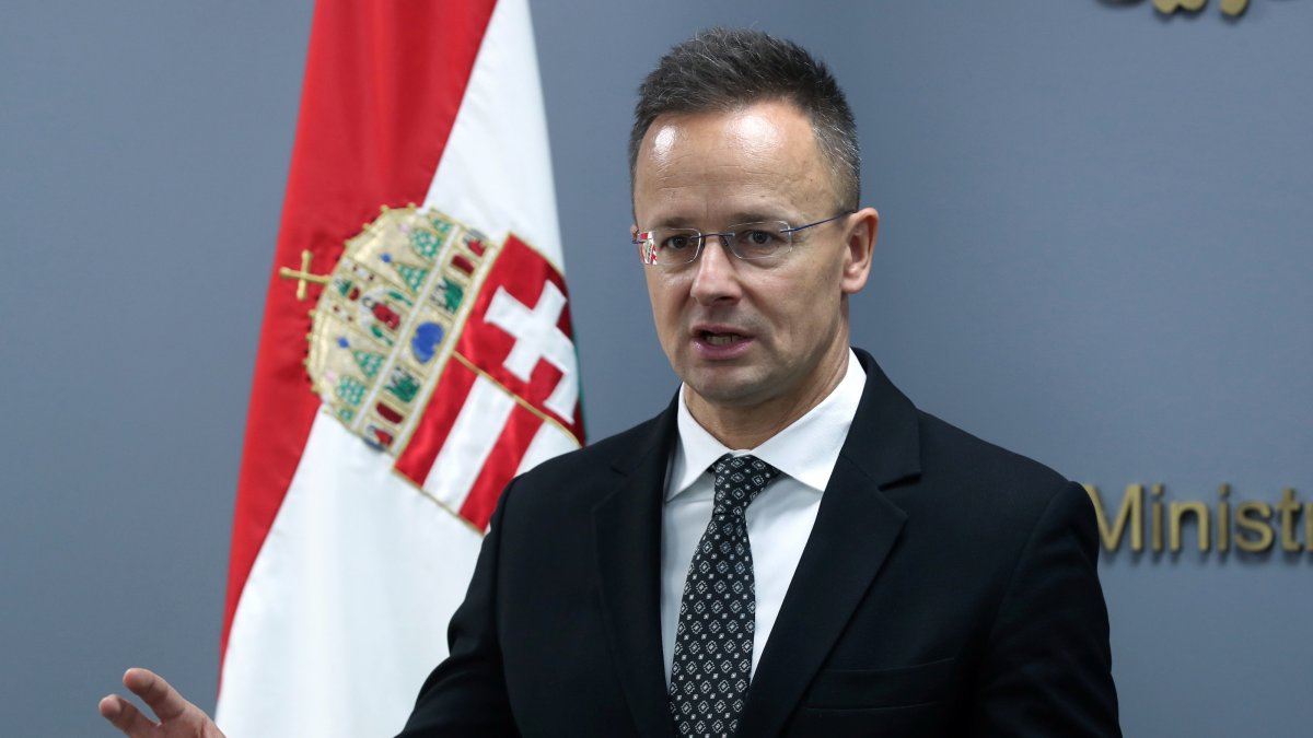 Hungarian Foreign Minister Peter Szijjarto speaks during a joint press conference with his Lebanese counterpart (not pictured) following their meeting at the Lebanese Foreign Ministry in Beirut, Lebanon, Nov. 14, 2025. (EPA Photo)