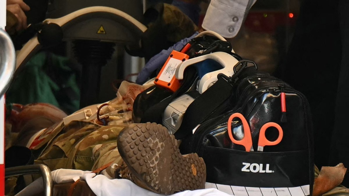 Zwei Mitglieder der Nationalgarde in der Nähe des Weißen Hauses ...