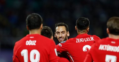 Türkiye&#039;s Hakan Çalhanoğlu (C) celebrates a goal during the World Cup Group E qualifying match against Bulgaria at Vasil Levsky Stadium, Sofia, Bulgaria, Oct. 11, 2025. (AP Photo)