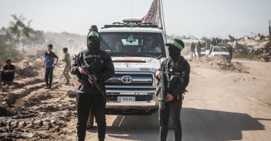 Hamas&#039; military wing, the al-Qassam Brigades, and Red Cross teams continue their search to find the bodies of Israeli prisoners who died, under the prisoner exchange agreement following the cease-fire, Gaza, Palestine, Nov. 20, 2025. (AA Photo)