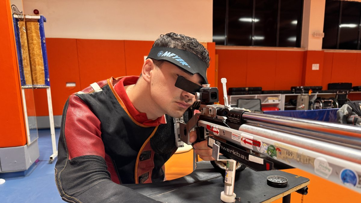 Turkish para shooter Hüsnü Yusuf Vural trains ahead of the 2026 European Para Shooting Championships, Aksaray, Türkiye, Nov. 25, 2025. (AA Photo)
