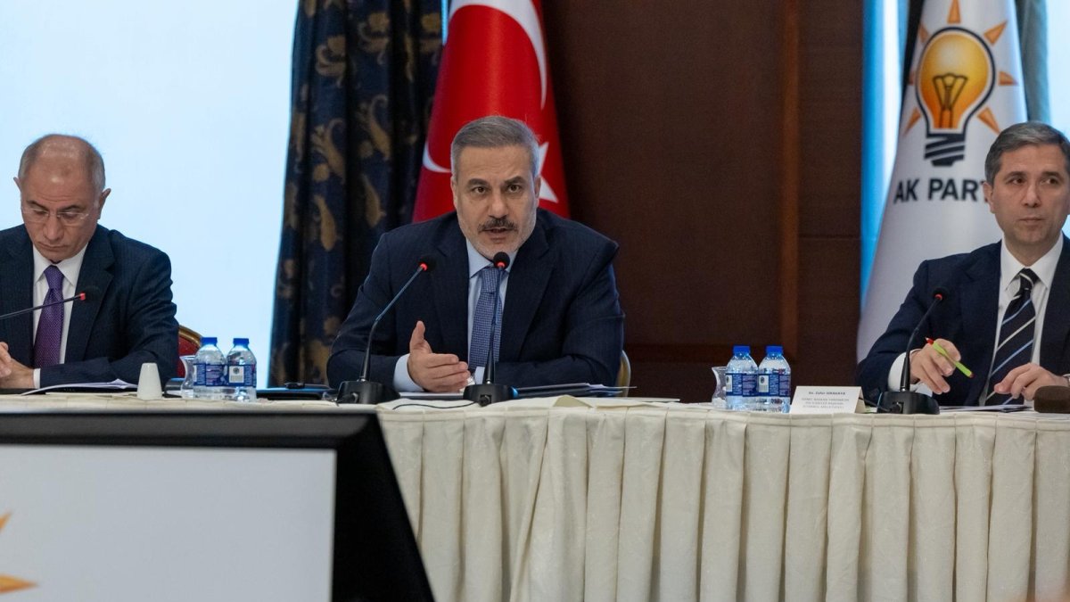 Turkish FM visits Germany to further dialogue