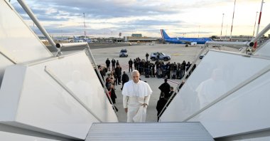 Pope Leo XIV arriving at Fiumicino Airport to embark on his trip to Türkiye, Rome, Italy, Nov. 27, 2025. (EPA Photo)
