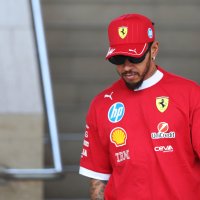 Ferrari&#039;s Lewis Hamilton arrives ahead of the Qatar Grand Prix at the Lusail International Circuit, Lusail, Qatar, Nov. 27, 2025. (Reuters Photo)