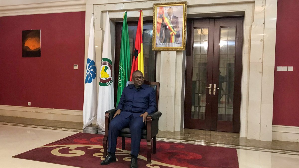 President Embalo flees Guinea-Bissau as military seizes control